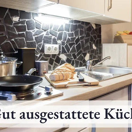 Blumenvilla 7 Mit Kueche, Balkon, Sauna Und Garten דירה